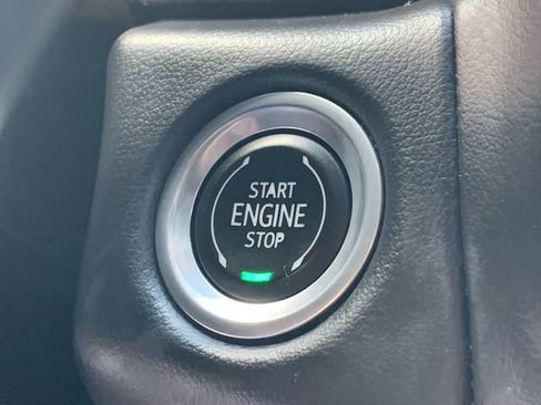 Used 2023 Chevrolet Suburban LS image 36