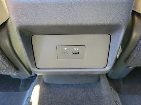 Certified 2023 Nissan Rogue SV image 14