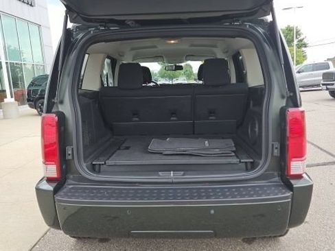 Used 2010 Dodge Nitro Detonator AWD/4WD image 23