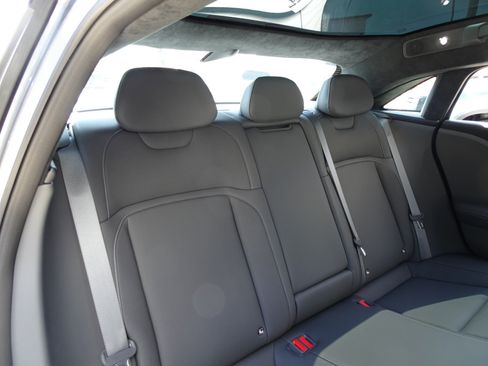 Used 2024 Lucid Air Grand Touring AWD/4WD image 19