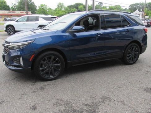 Certified 2022 Chevrolet Equinox RS w/ RS Leather Package FWD image 4