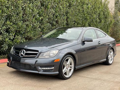 Used 2014 Mercedes-Benz C 250 Coupe image 1