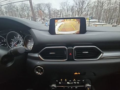Used 2020 MAZDA CX-5 Touring image 10