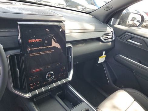 New 2026 GMC Acadia Elevation w/ Elevation Premium Package FWD image 26