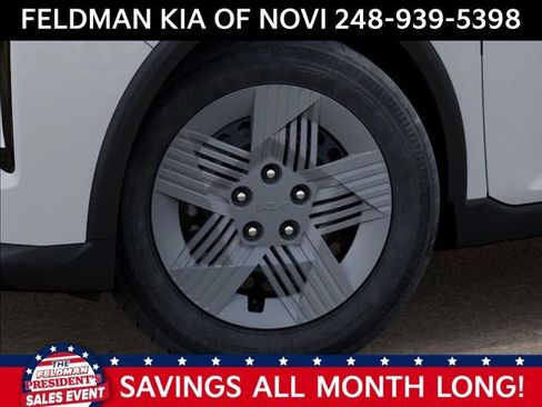 New 2025 Kia K4 LX image 9