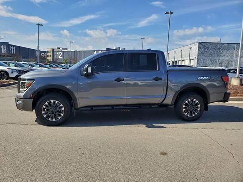 Used 2023 Nissan Titan PRO-4X w/ Pro-4x Convenience Package image 6