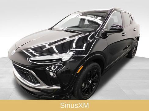 Used 2024 Buick Encore GX Sport Touring w/ Comfort Package image 5