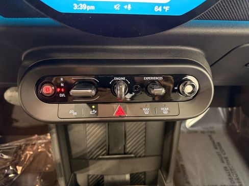 Certified 2025 MINI Cooper S FWD image 18