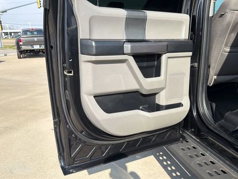 Used 2020 Ford F350 XLT w/ XLT Premium Package image 61