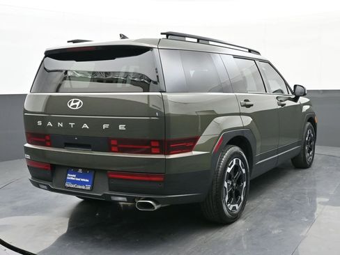 Used 2024 Hyundai Santa Fe SEL image 4