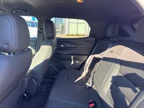 Used 2023 Chevrolet TrailBlazer RS w/ Convenience Package image 7