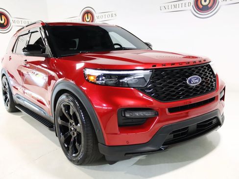 Used 2022 Ford Explorer ST w/ Equipment Group 401A AWD/4WD image 26