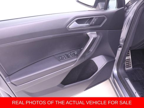 Used 2021 Volkswagen Tiguan SE R-Line AWD/4WD image 9