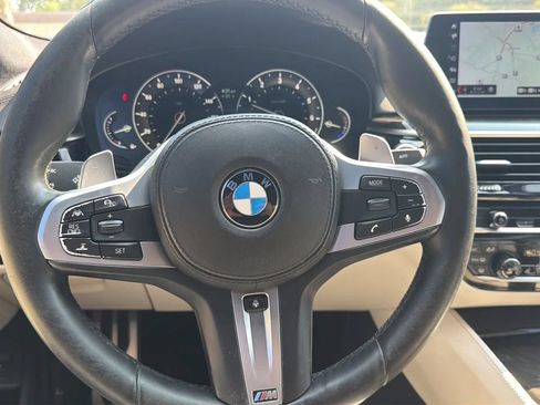 Used 2018 BMW M550i xDrive AWD/4WD image 14