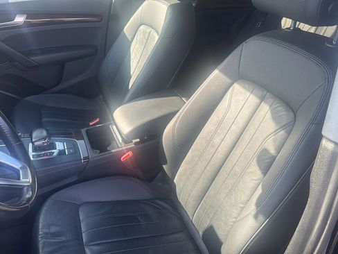 Used 2018 Audi Q5 2.0T Premium Plus w/ Premium Plus Package image 14