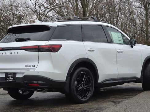New 2026 INFINITI QX60 Sport image 18