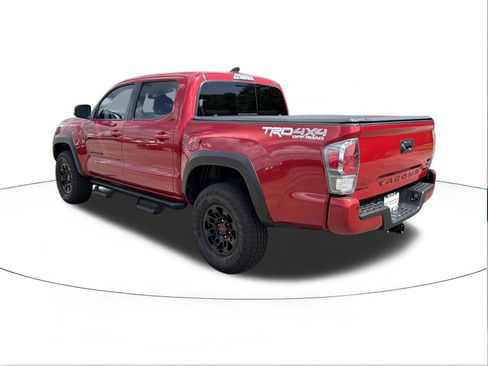 Used 2022 Toyota Tacoma TRD Off-Road w/ Technology Package AWD/4WD image 5