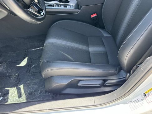 Certified 2025 Honda Civic Sport image 18