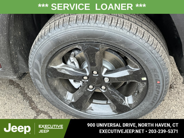 New 2026 Jeep Grand Cherokee Limited w/ Limited Altitude Package AWD/4WD image 7