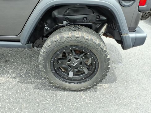 Used 2020 Jeep Wrangler Unlimited Rubicon AWD/4WD image 6