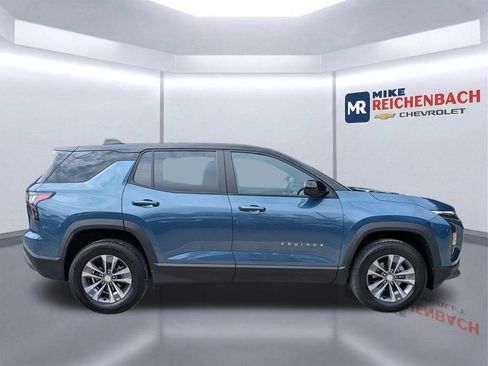 Used 2026 Chevrolet Equinox LT w/ Convenience Package II AWD/4WD image 3