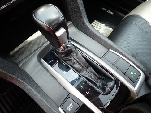 Used 2016 Honda Civic EX-L image 21