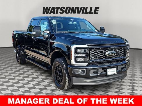 New 2026 Ford F250 Lariat w/ Black Appearance Package AWD/4WD image 1