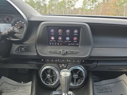 Used 2021 Chevrolet Camaro LT image 25