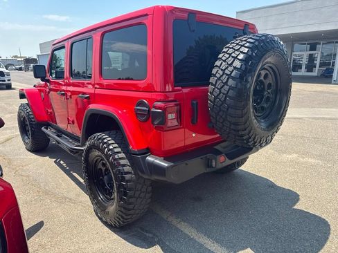 Used 2019 Jeep Wrangler Unlimited Rubicon AWD/4WD image 9