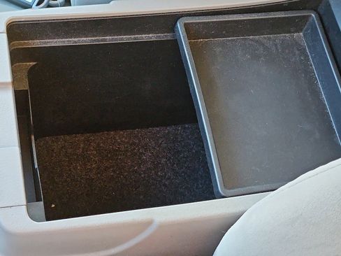 Used 2009 Toyota Camry LE image 23