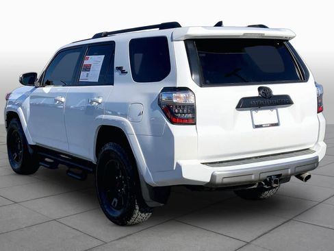 Used 2023 Toyota 4Runner TRD Off-Road Premium w/ Moonroof Package AWD/4WD image 12