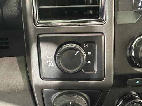 Used 2018 Ford F150 XLT w/ Equipment Group 302A Luxury AWD/4WD image 24