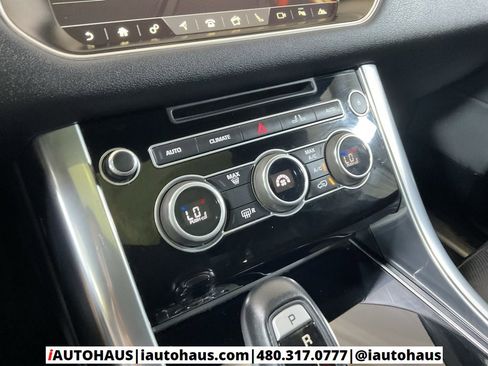 Used 2017 Land Rover Range Rover Sport HSE image 34