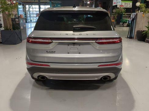 Used 2022 Lincoln Corsair AWD w/ Premium Package image 9