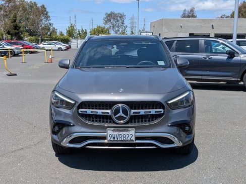 Used 2026 Mercedes-Benz GLA 250 4MATIC image 2