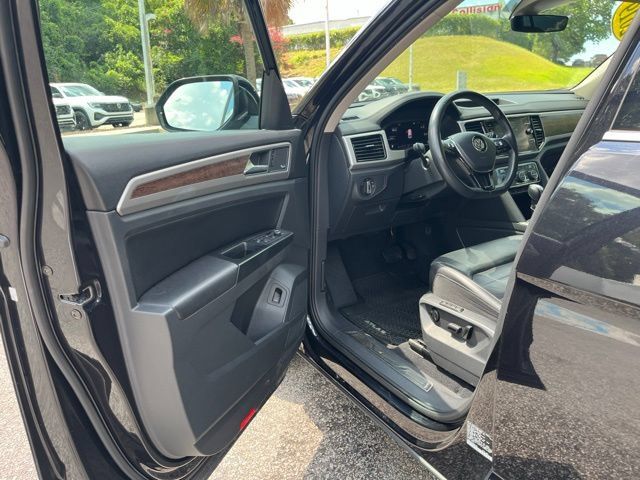 Used 2019 Volkswagen Atlas SEL Premium AWD/4WD image 4