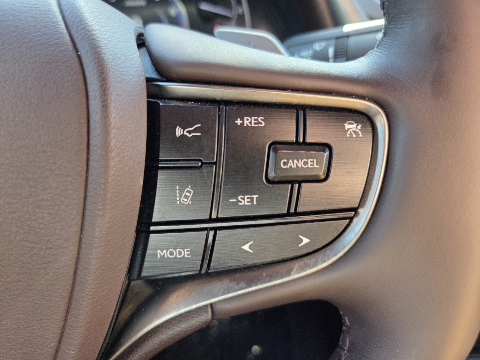 Used 2021 Lexus ES 350 w/ Ultra Luxury Package FWD image 26
