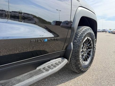 New 2026 Chevrolet Silverado EV Trail Boss image 13