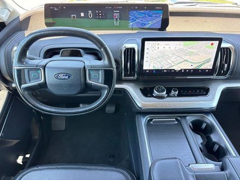 Certified 2025 Ford Expedition Max Platinum AWD/4WD image 20