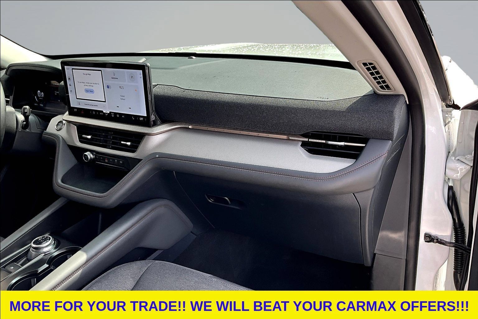 Used 2026 Ford Explorer Active RWD image 25