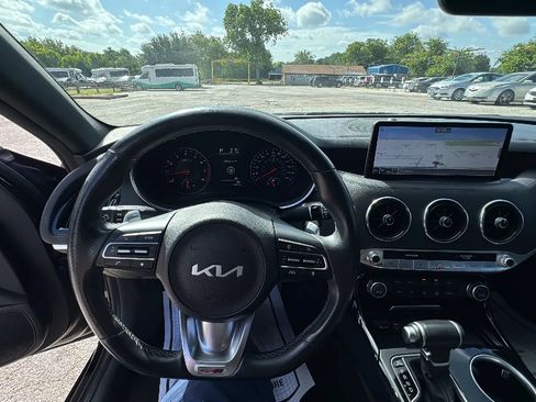 Used 2022 Kia Stinger GT-Line RWD image 28