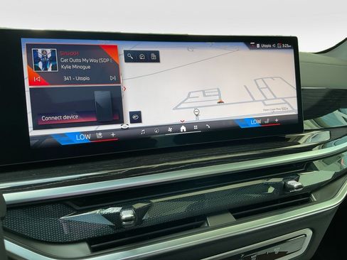 Used 2026 BMW X5 xDrive40i w/ M Sport Package AWD/4WD image 17