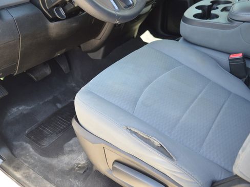 Used 2020 RAM 1500 Classic SLT RWD image 11