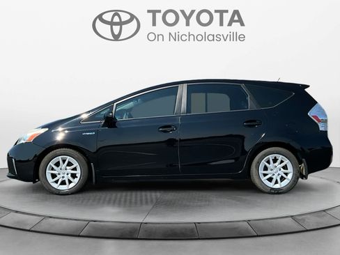 Used 2013 Toyota Prius V Two FWD image 2