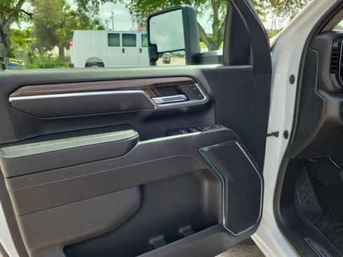 Used 2024 Chevrolet Silverado 3500 LT w/ All Star Edition AWD/4WD image 18
