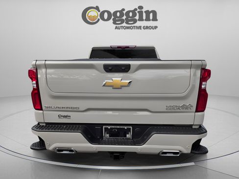 New 2026 Chevrolet Silverado 1500 High Country AWD/4WD image 4