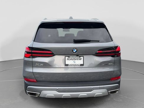 Used 2024 BMW X5 xDrive40i w/ Premium Package AWD/4WD image 4