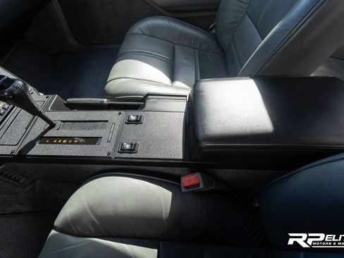 Used 1991 Chevrolet Camaro Z28 RWD image 80