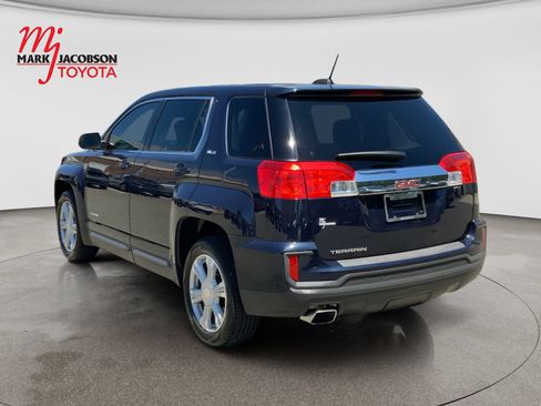 Used 2017 GMC Terrain SLE FWD image 11