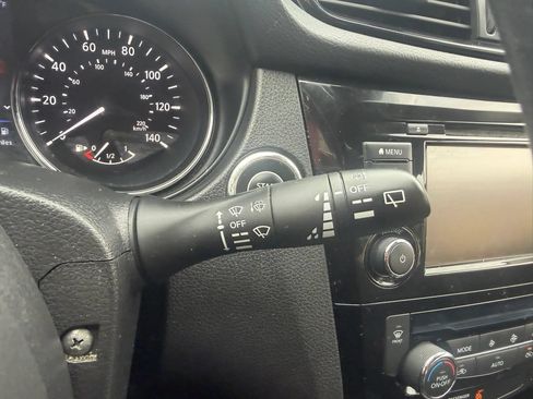 Used 2019 Nissan Rogue Sport SL AWD/4WD image 22